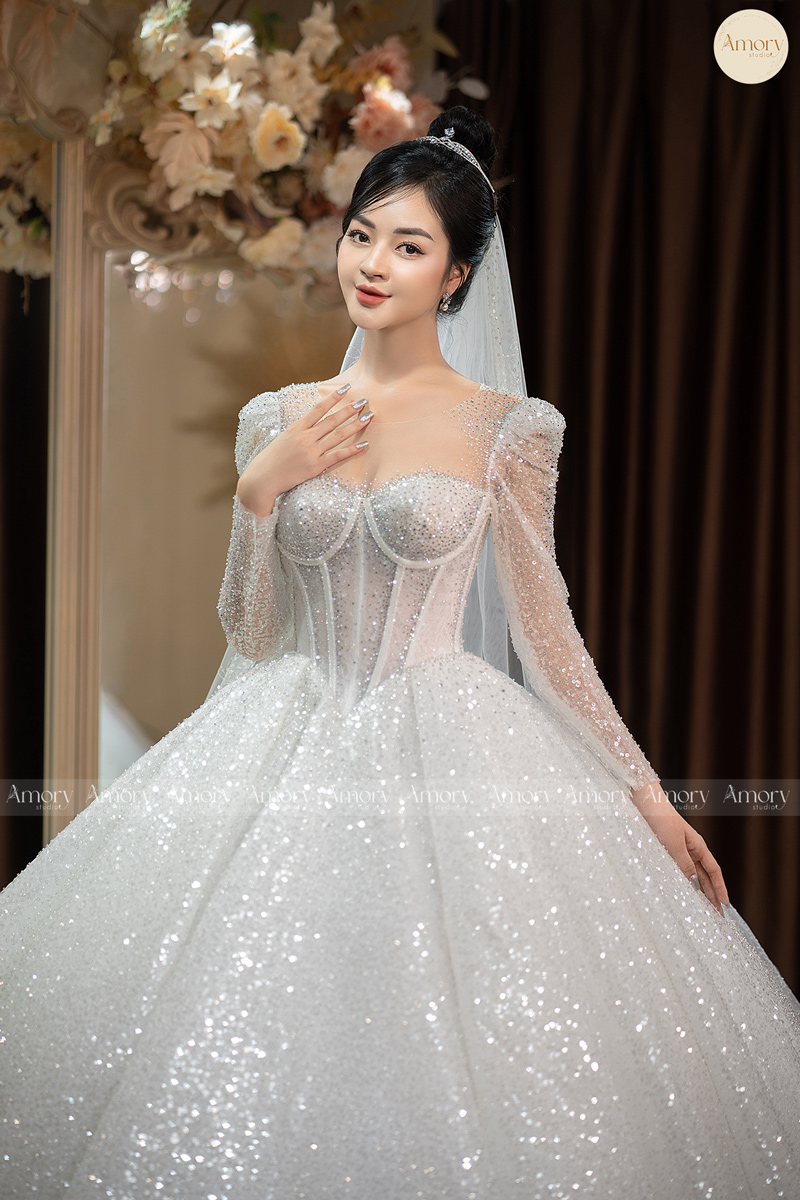 12 mẫu váy cưới công chúa đẹp lộng lẫy nhất - Thời trang - Việt Giải Trí
